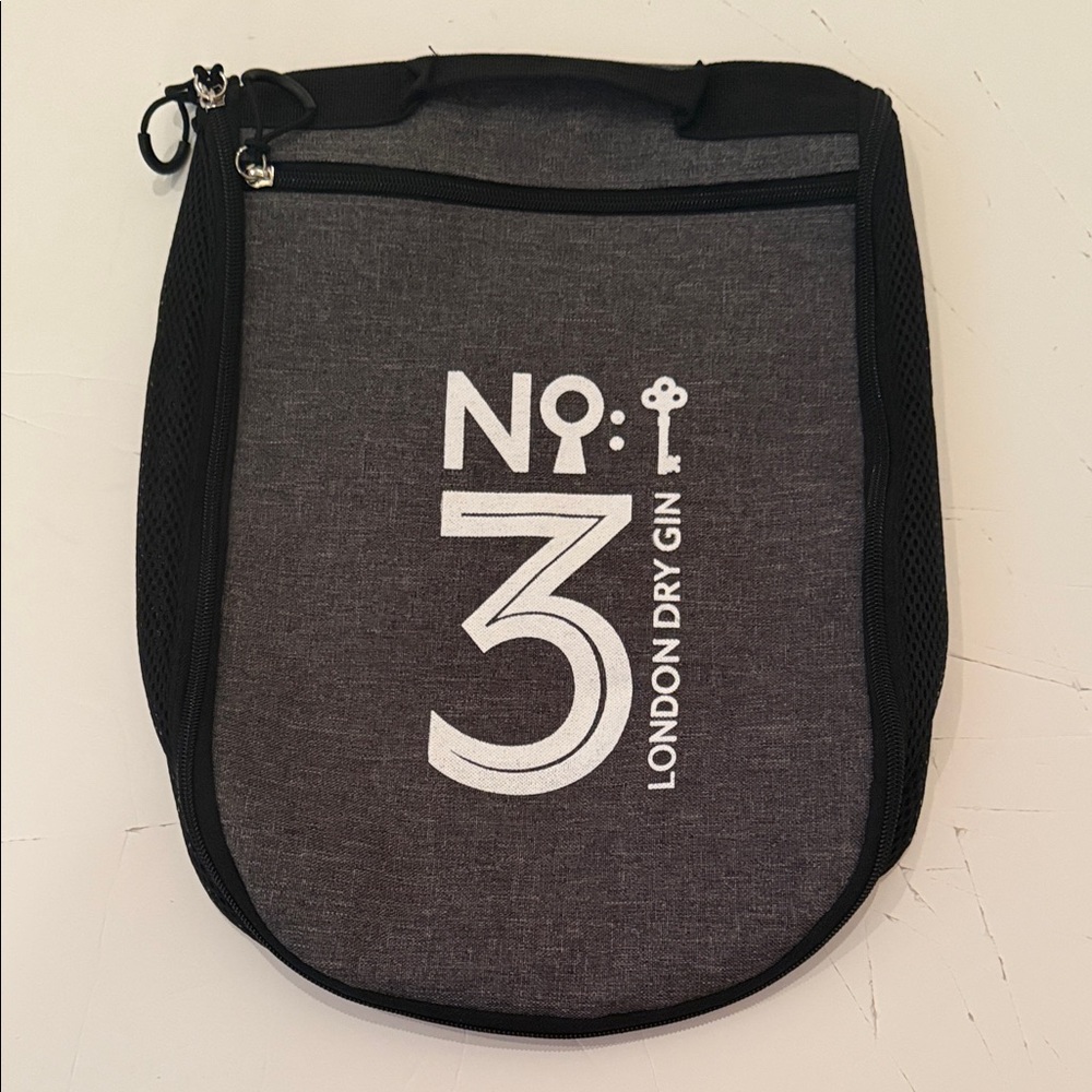 Golf Shoe Bag. Logo Bag, great for golf, shoes and golf, essentials, gray/black